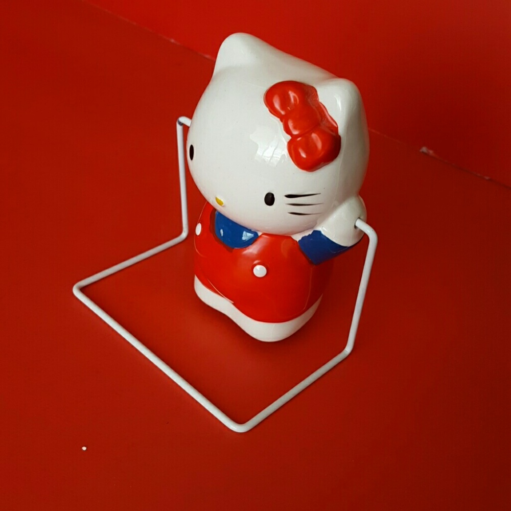 Hello Kitty piggy bank.