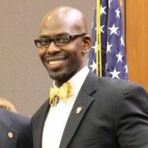 Meet your Posher, Elgin