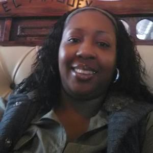 Meet your Posher, Makebia