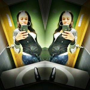 Meet your Posher, Isis