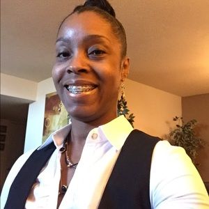 Meet your Posher, Kendra