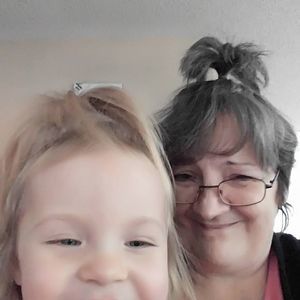 Meet your Posher, Debbie