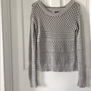 American Eagle Grey Knit Sweater Size: XS