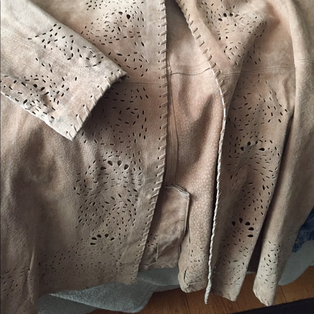 Suede jacket - Picture 4 of 4
