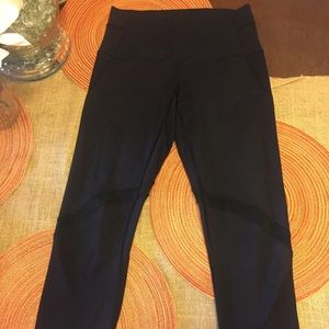 Lululemon Black, high waisted leggings.