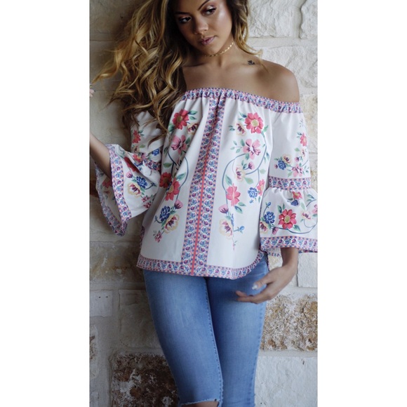 SOLD OUT - Ashtyn Off The Shoulder Top - Picture 2 of 3