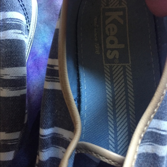 navy and white striped keds - Picture 3 of 5