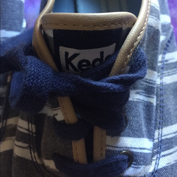 navy and white striped keds - Picture 4 of 5