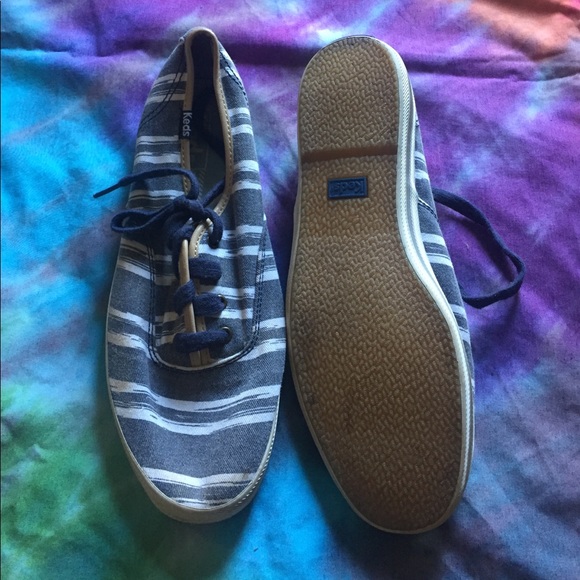 navy and white striped keds - Picture 5 of 5