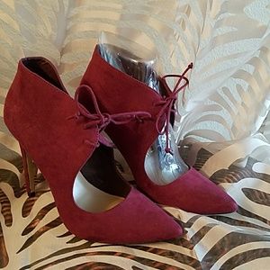 Bergundy Aldo bootie