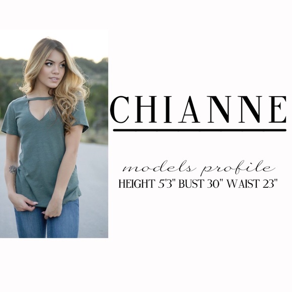 SOLD OUT - Kenzie Top - Picture 3 of 3