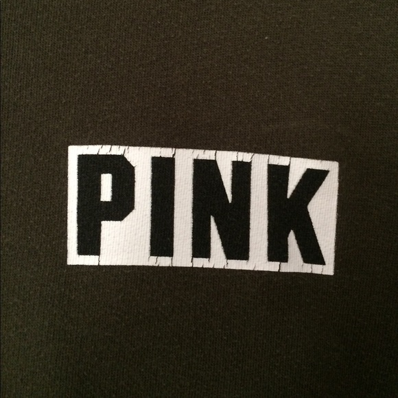 Vs PINK hoodie - Picture 3 of 4