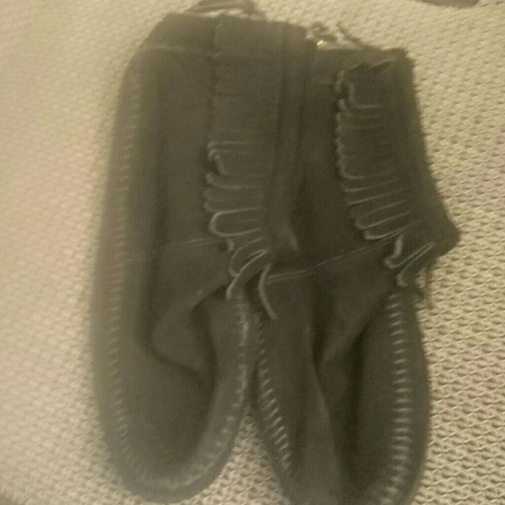Minnetonka leather moccasins