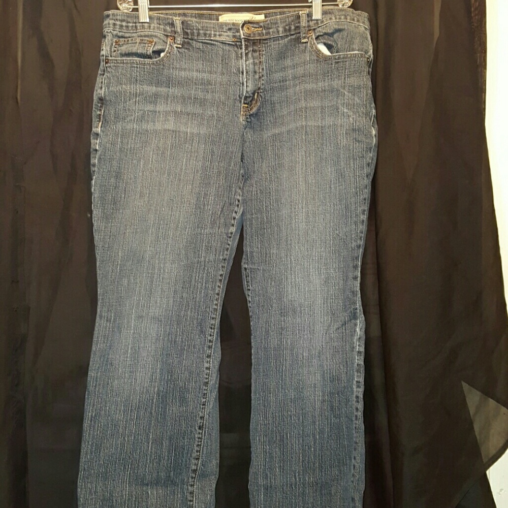 Venezia Lowrise Bootcut Jeans Size 20P