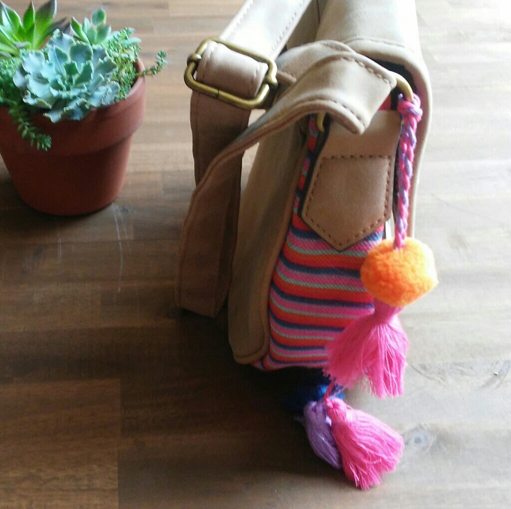 Crossbody Boho Pom Pom Striped Festival Purse Bag - Picture 2 of 4