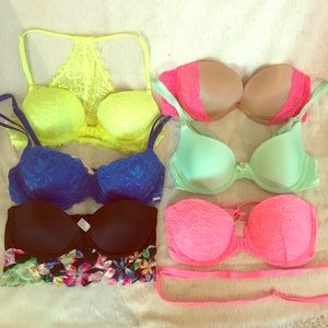 $35 when bundled! Victoria's Secret Bra Bundle 32B