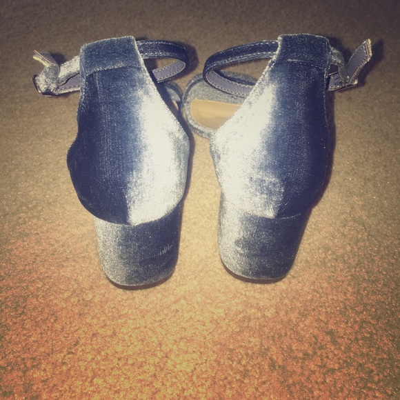 Blue Sandals - Picture 3 of 3