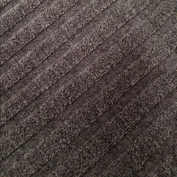 Forever 21 crop top - Picture 3 of 4