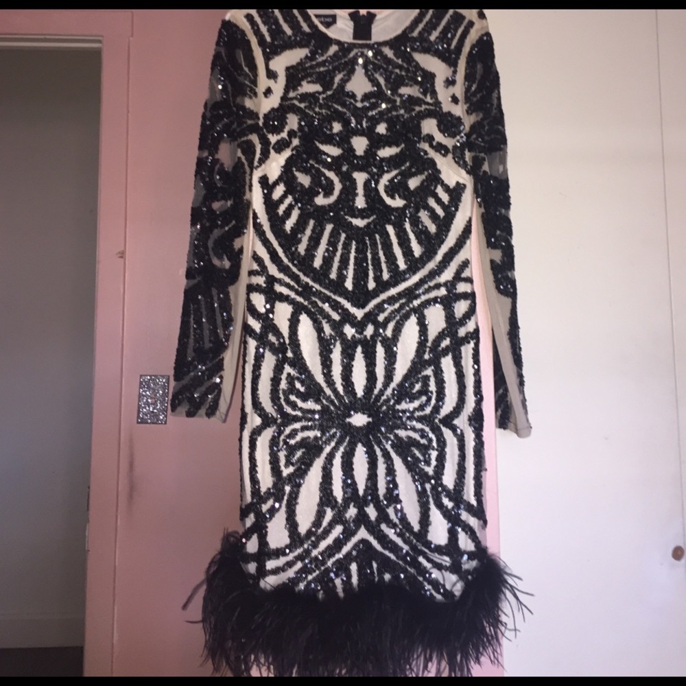 BEBE evening dress !!