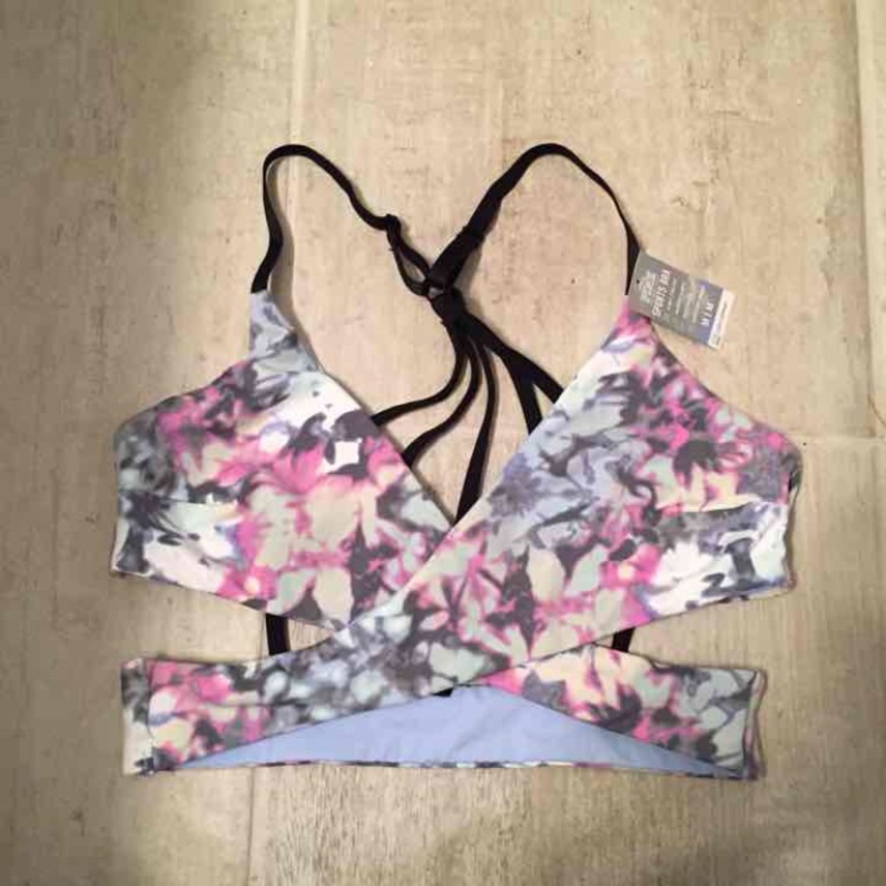 VS Pink Pastel Ultimate Sports Bra