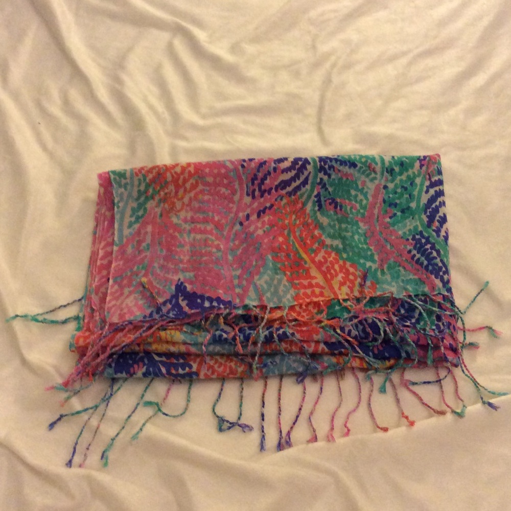 Lilly Pulitzer Murfree Scarf EUC