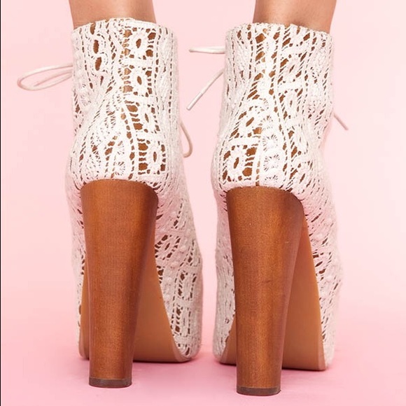 Jeffrey Campbell Crotchet Lita - Picture 2 of 3