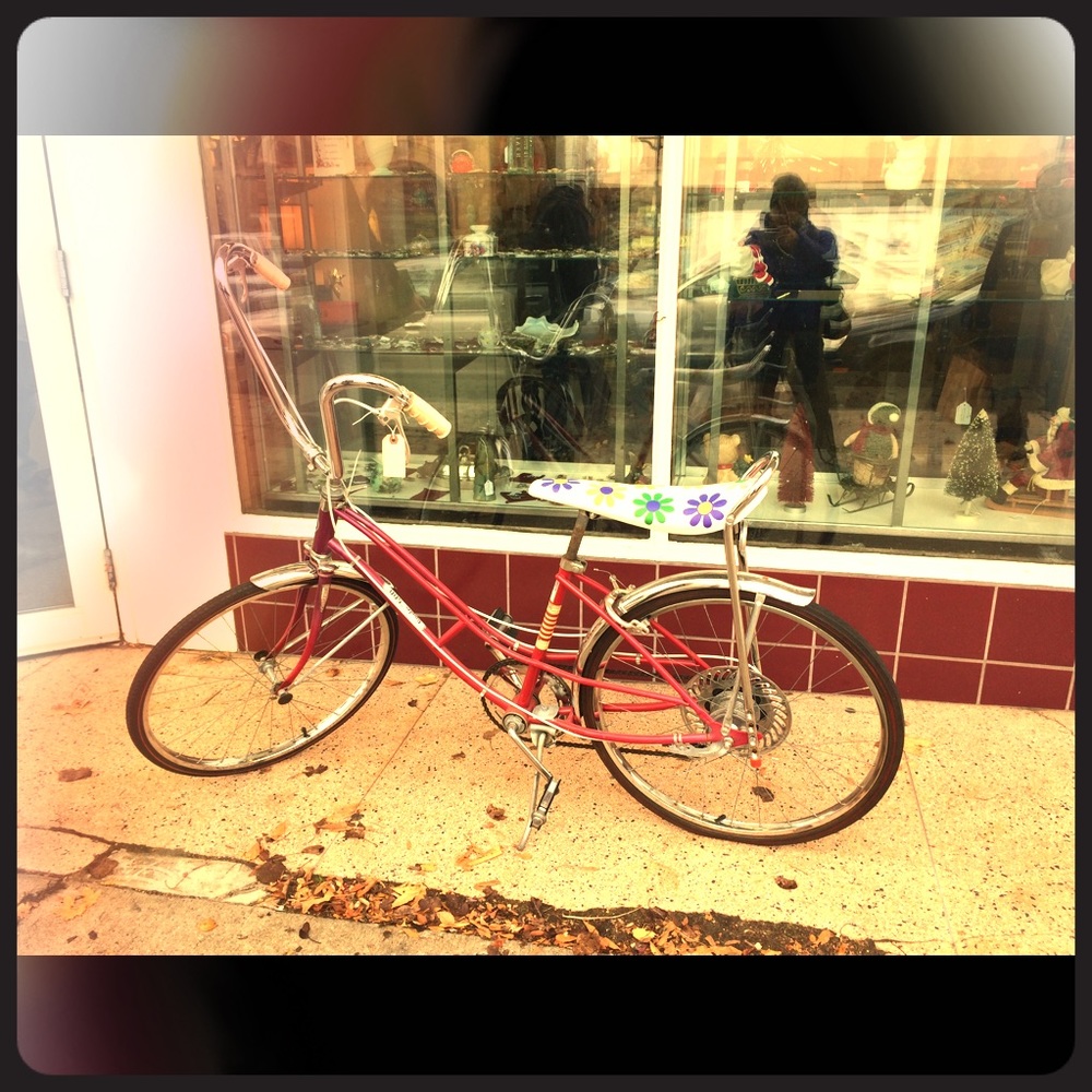 Meet your Posher, Angela