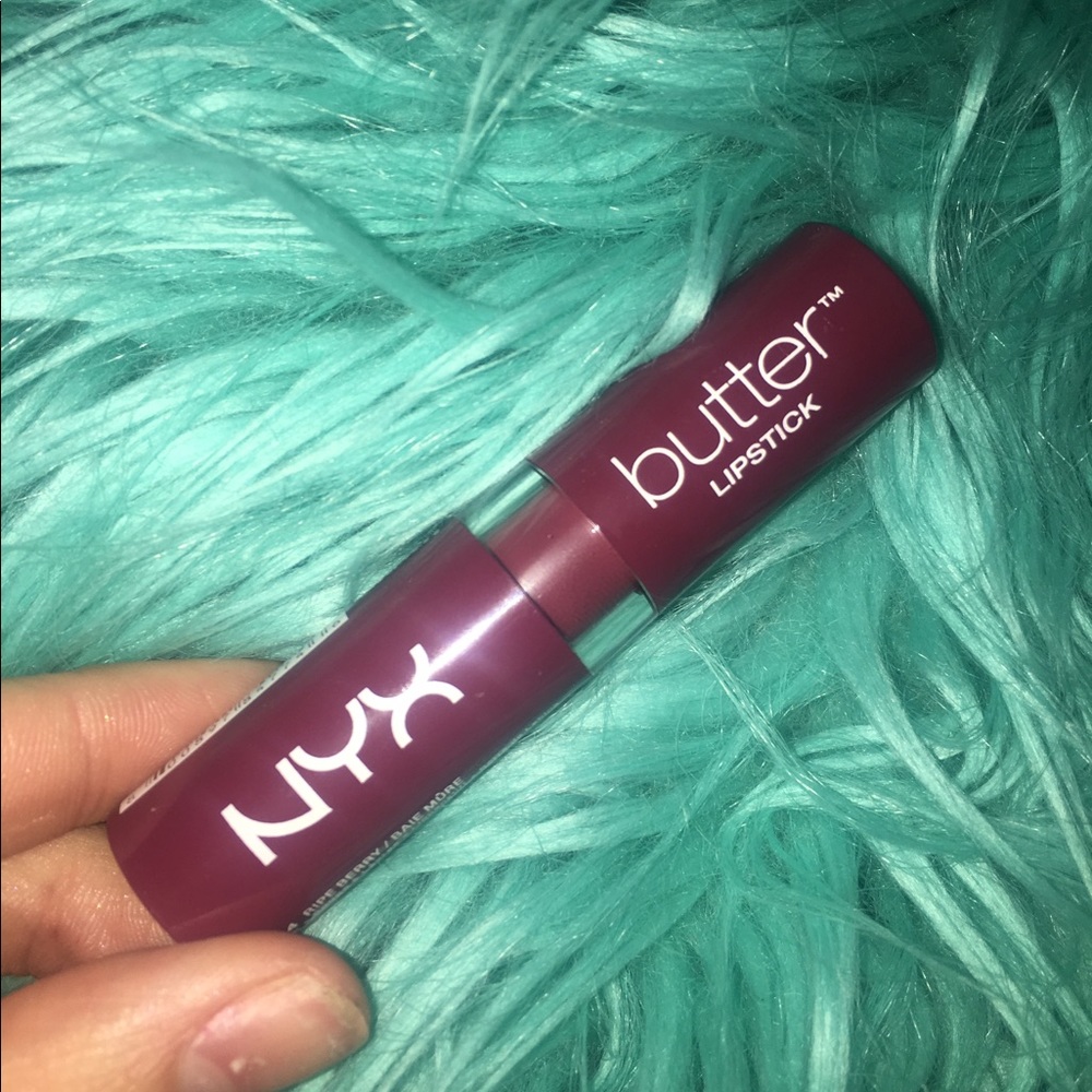 nyx lipstick never worn on lips swatched 1 4 pic