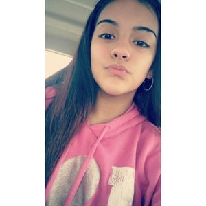 Meet your Posher, Viviana