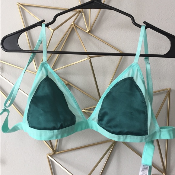 Kimchi Blue Bralette - Picture 1 of 3