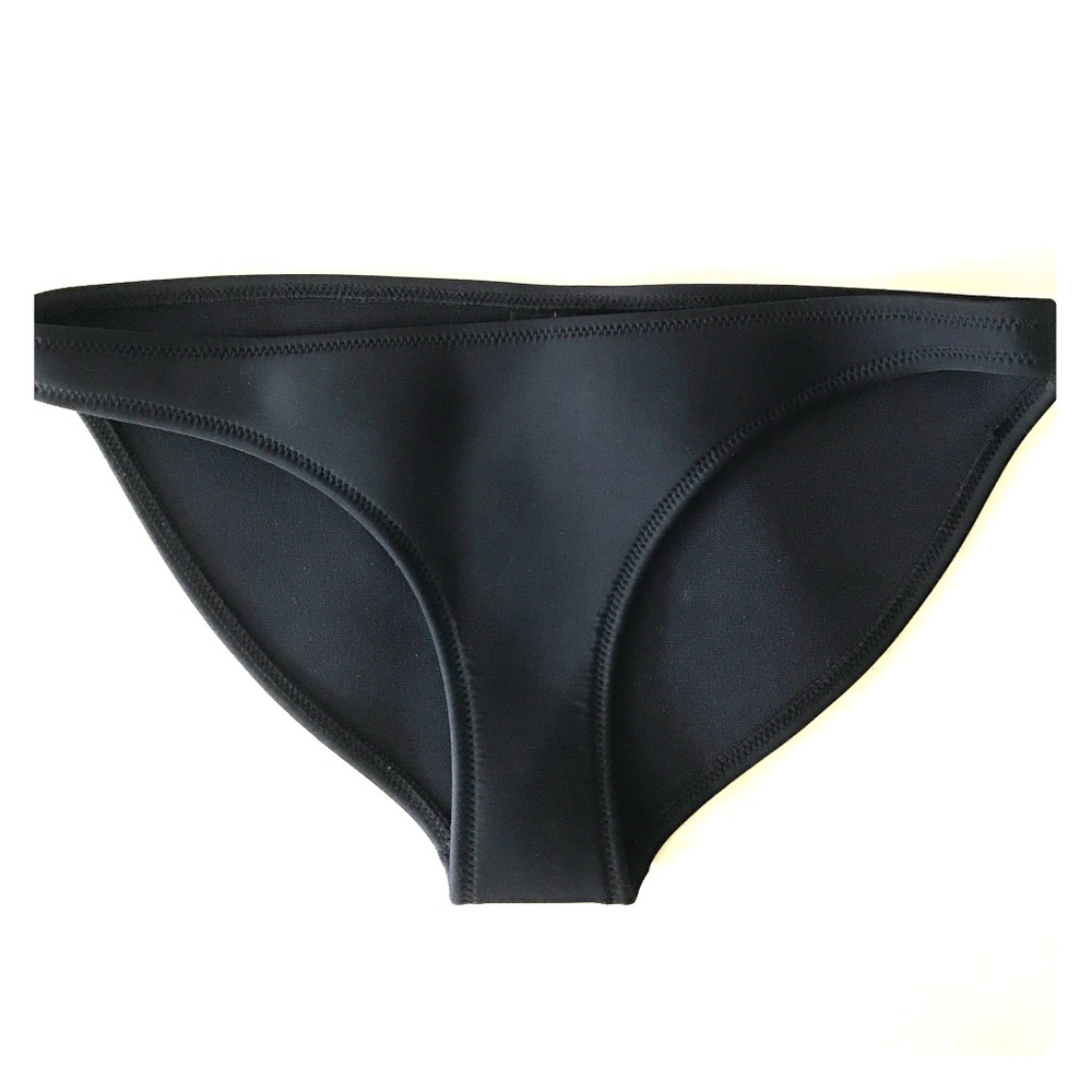 Black triangl bottoms