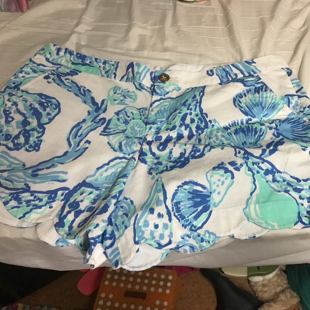 LAST PRICE DROP🎉 Lilly Pulitzer Buttercup Shorts