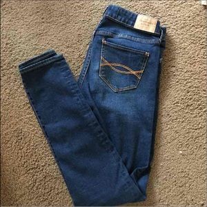 ***SOLD***A & F skinny jeans