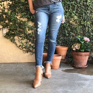 LAST 2 Light wash distressed U hem jean