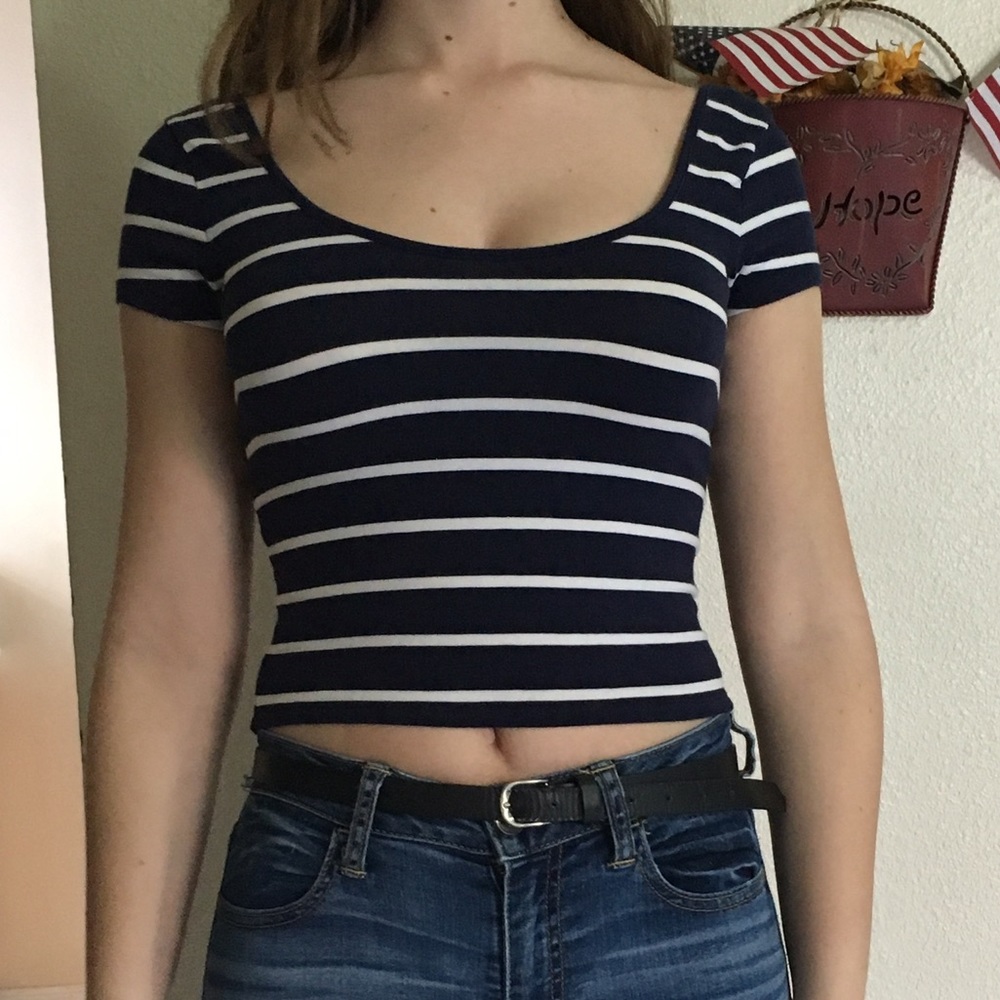 Blue and white striped croptop