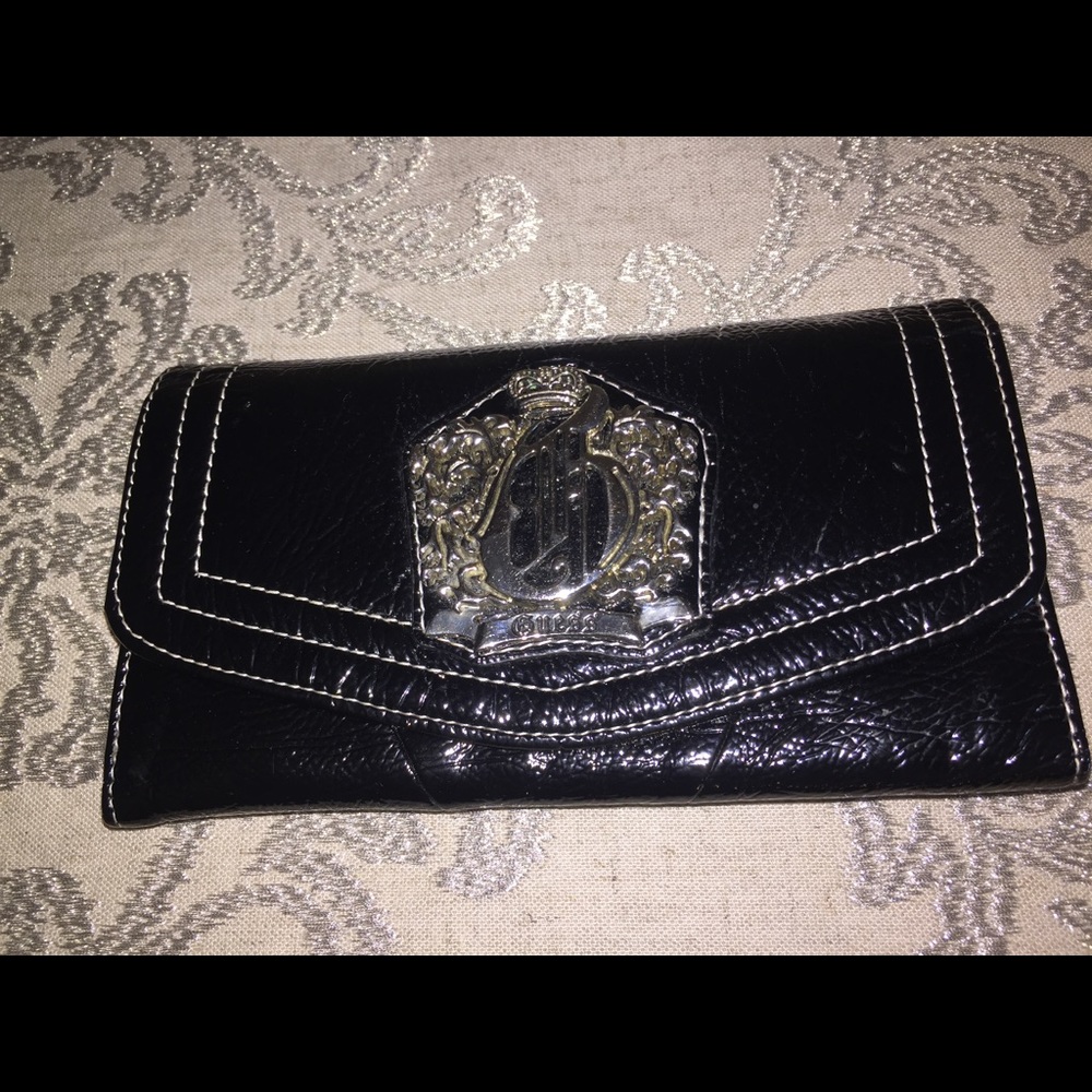❤️GUESS WALLET ❤️