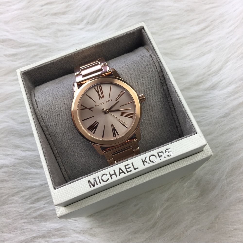 Michael Kors hartman rose gold roman numeral watch - Picture 5 of 8