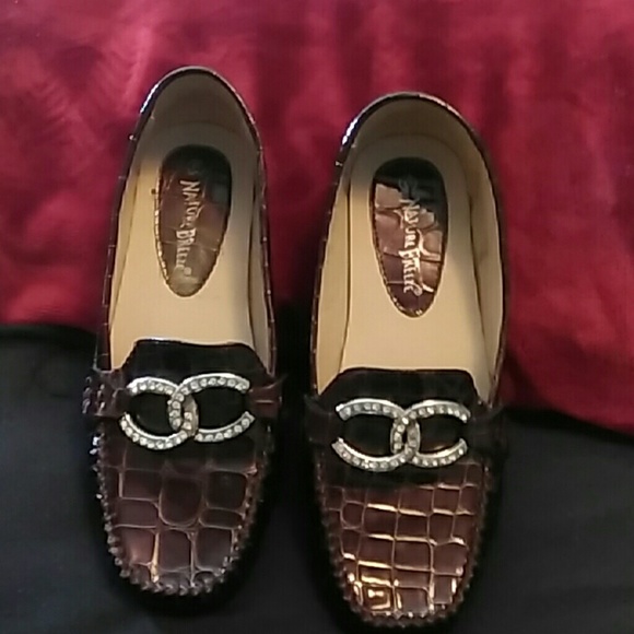 Clogs - Picture 3 of 4