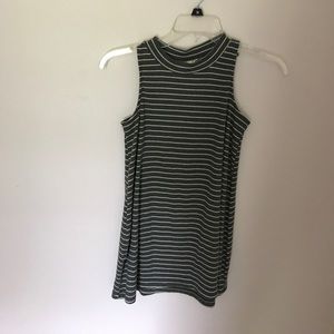 Adorable trendy pre-teen dress!
