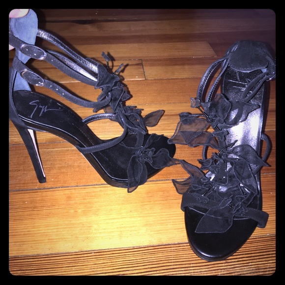 Giuseppe Zanotti Shoes - Giuseppe Zanotti Suede T-Strap Heel W/Mesh Accents