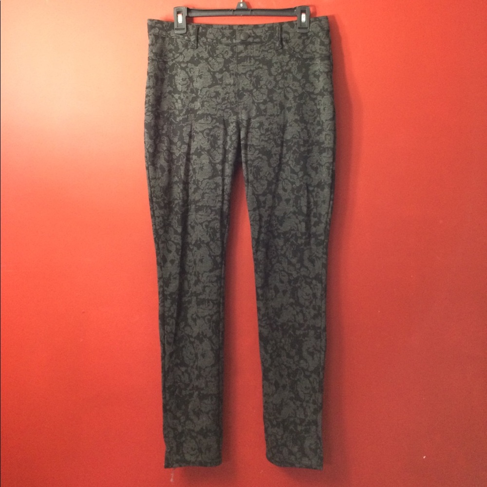 Black and they pants