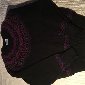 Black pullover sweater