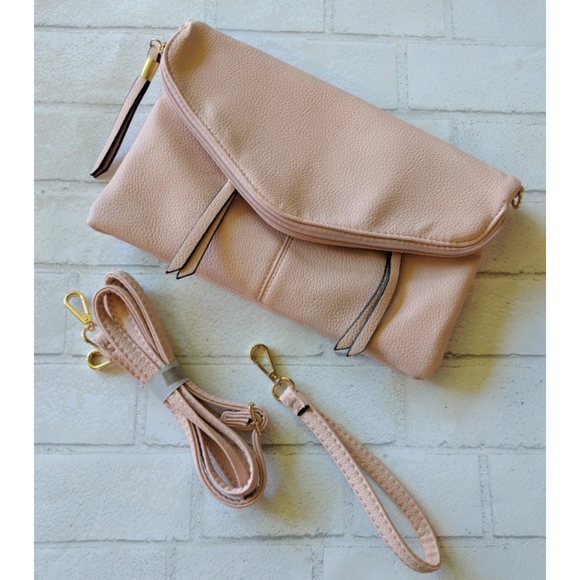 Blush Rebecca Detachable Crossbody & Wristlet Bag - Picture 5 of 5