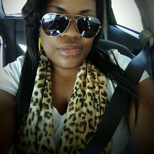 Meet your Posher, Latoya