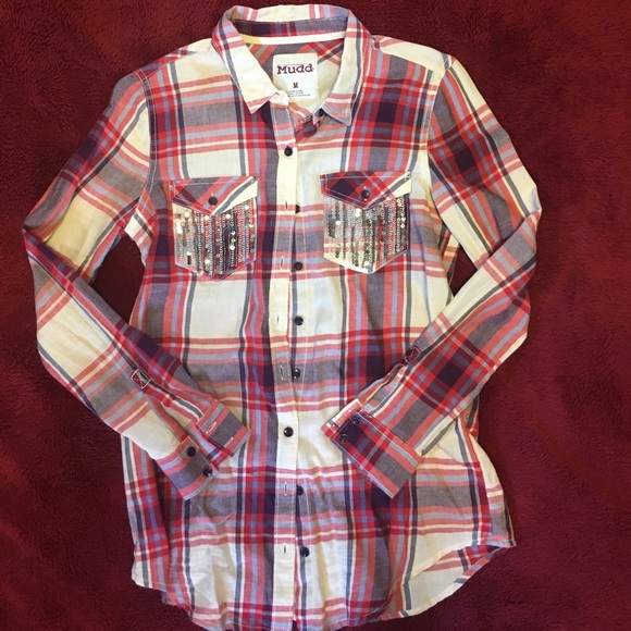 Button up - Picture 1 of 1