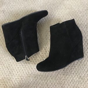 Dolce vita black suede booties