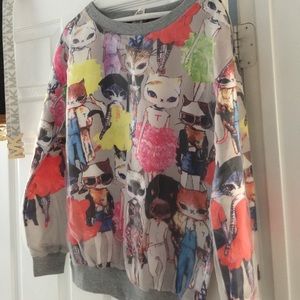 Cats print. Grey sweat shirt