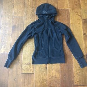 Black Lululemon jacket