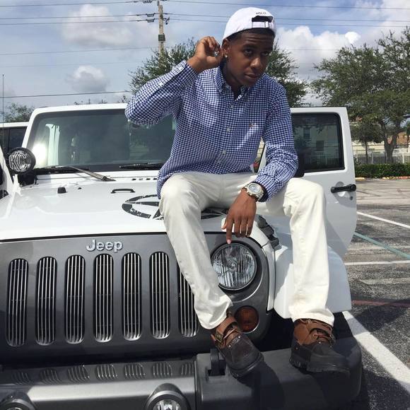 Meet your Posher, Alex - Picture 1 of 1