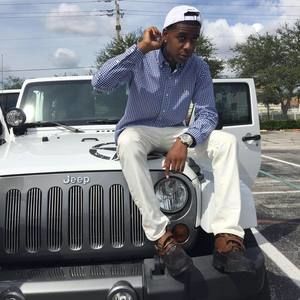 Meet your Posher, Alex